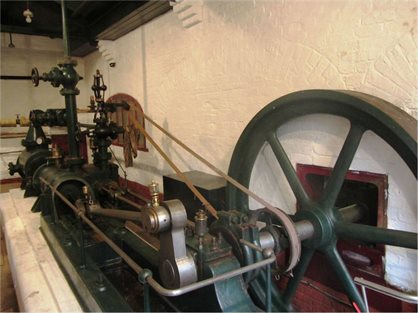Tatton farm's steam engine web