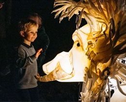 Yuletide: A Glittering Garden Adventure