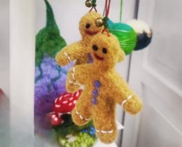 Festive Needle Felting Workshop: Christmas Decorations