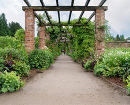 History of the Gardens Tour