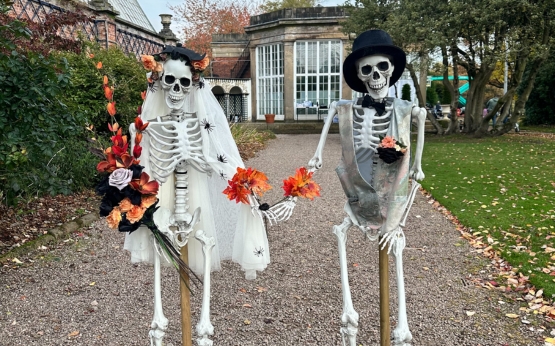 Wedding Skellies